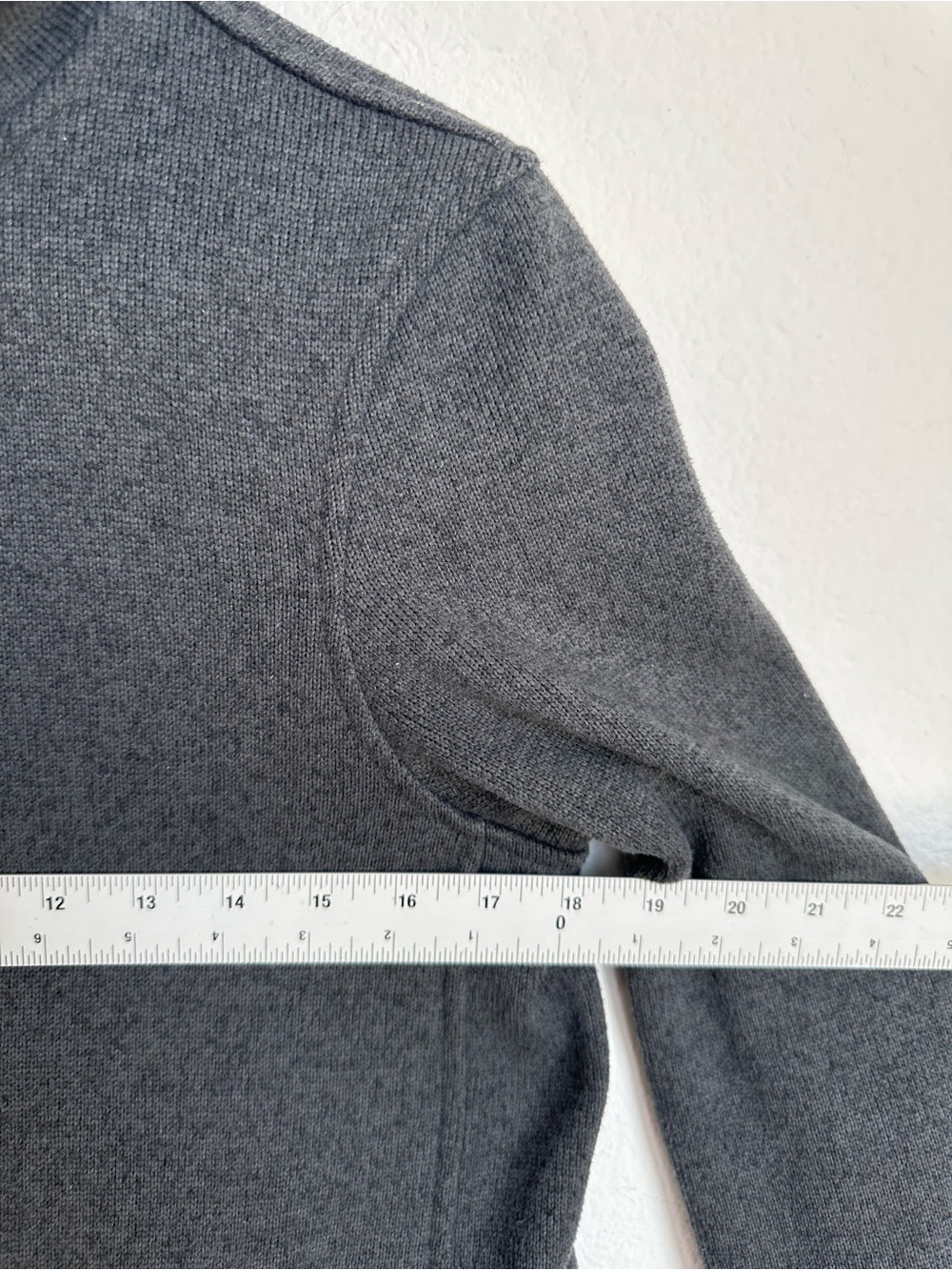Lululemon It’s Fleecing Cold Pullover hoodie size 6 Heathered gray women’s - Picture 9 of 13